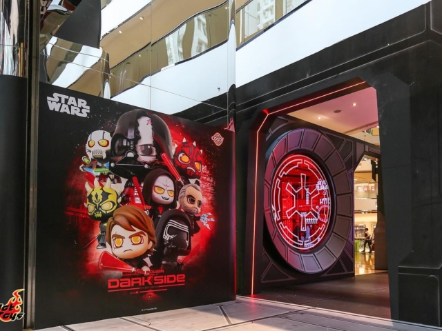 Hot_Toys_Power_Of_The_Dark_Side_Apr24_10