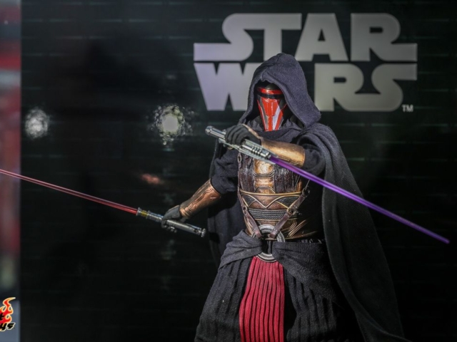 Hot_Toys_Power_Of_The_Dark_Side_Apr24_11