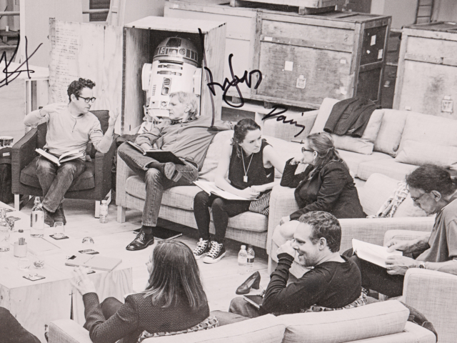 Propstore_May24_173492_Autographed ‘First Table Read’ Photograph_3