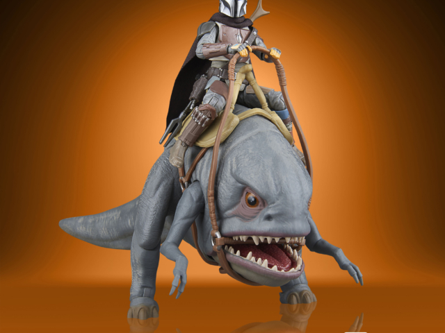 STAR WARS THE VINTAGE COLLECTION BLURRG & THE MANDALORIAN 3