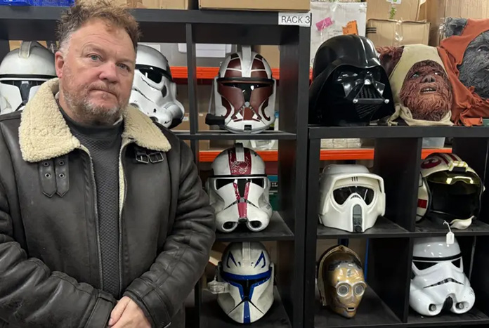 Luke Skywalker Fan Auction Dec24