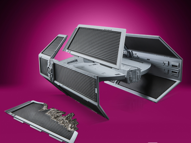 STAR WARS THE VINTAGE COLLECTION DARTH VADER’S TIE ADVANCED 3
