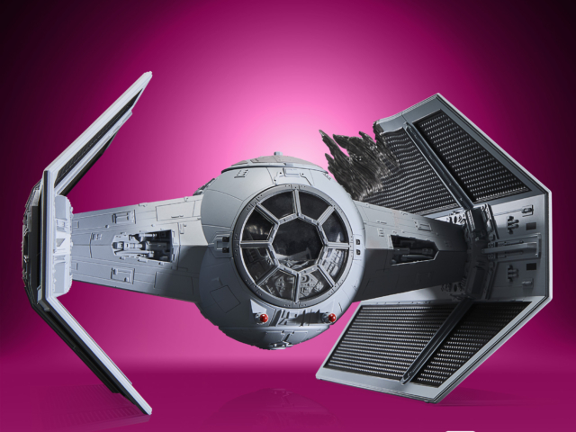 STAR WARS THE VINTAGE COLLECTION DARTH VADER’S TIE ADVANCED 4