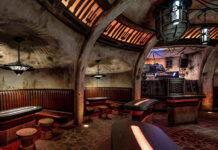 Oga’s Cantina at Disneyland Removes References to Star Wars: Galactic Starcruiser