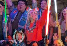 Ashley Eckstein Visits Galaxy’s Edge to Wish Ahsoka Tano Happy Birthday