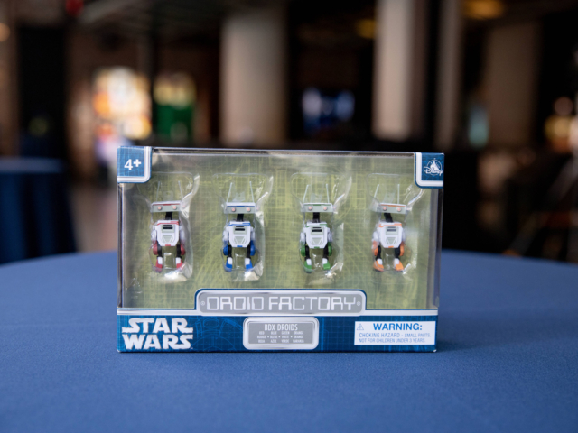 Disney Droid Factory BDX Droids 01
