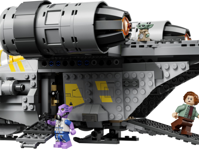 LEGO Star Wars The Razor Crest 1b