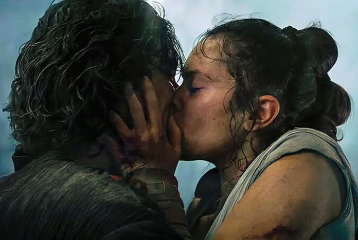 Kylo Ren and Rey Featured Jun26