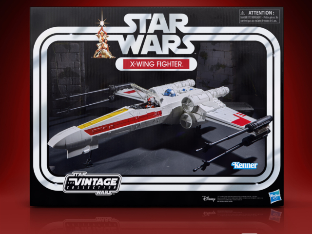 STAR WARS THE VINTAGE COLLECTION X-WING FIGHTER AND LUKE SKYWALKER (X-WING) (4)