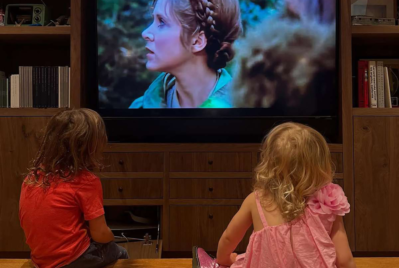 billie-lourd-children-carrie-star-wars-Oct26